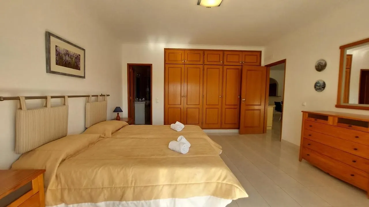 Luz Ocean Club Apartments