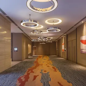 新德里国际机场假日旅馆 5* 新德里