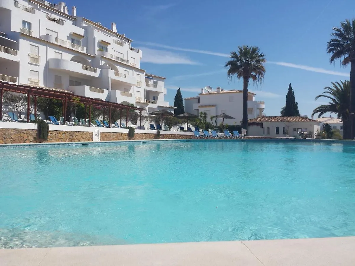 Апарт-отель Luz Ocean Club Apartments