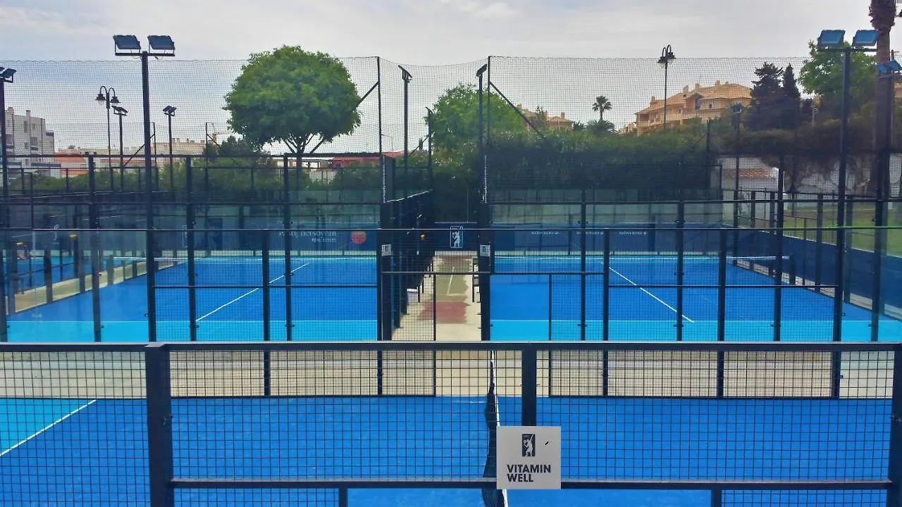 Апарт-отель Luz Ocean Club Apartments