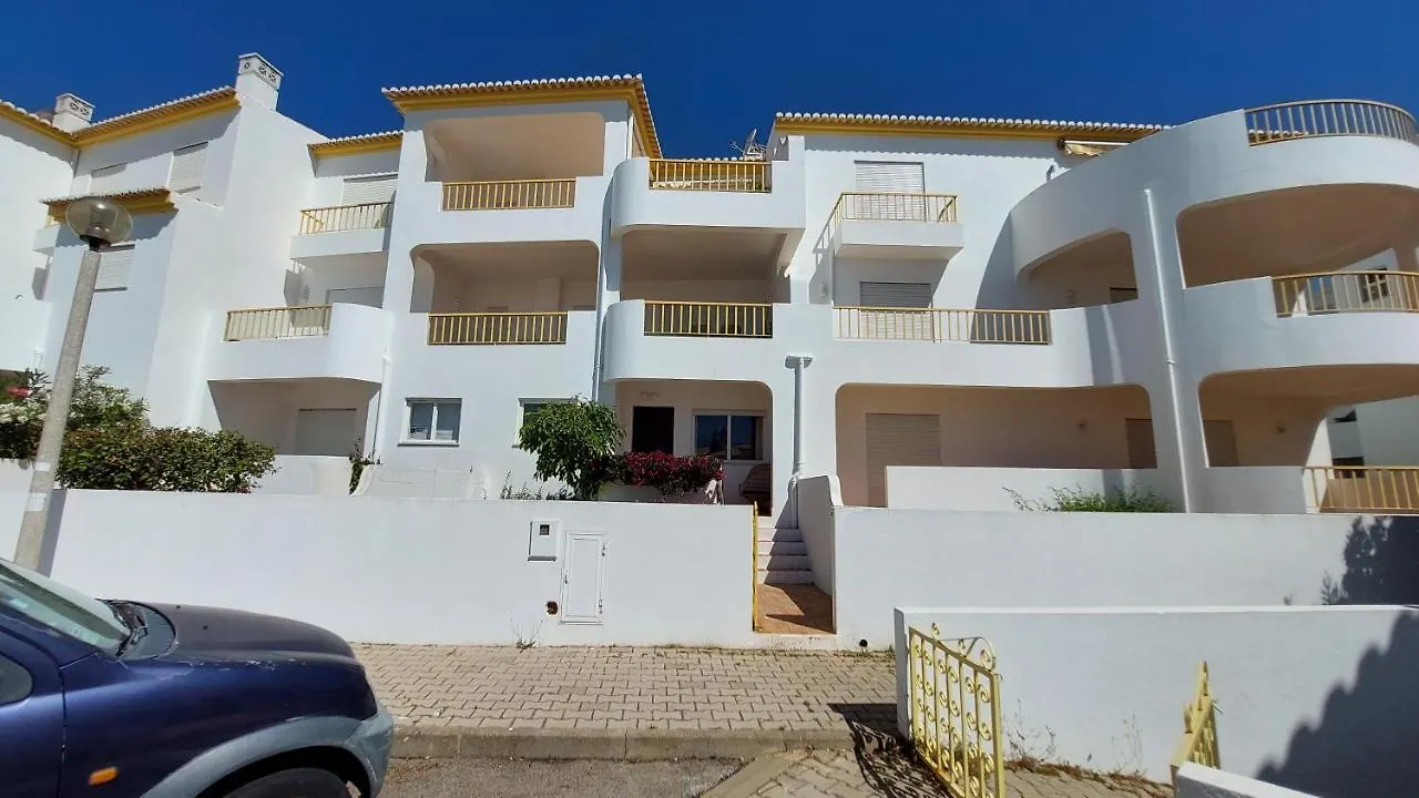 Luz Ocean Club Apartments Апарт-отель